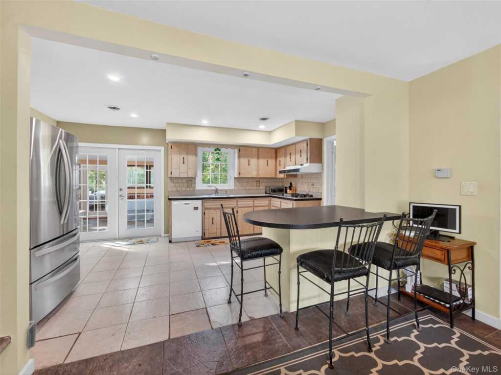 20 Denver Drive, New City, NY 10956 - Photo 19 of 50