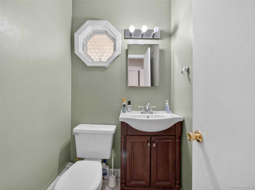 20 Denver Drive, New City, NY 10956 - Photo 24 of 50