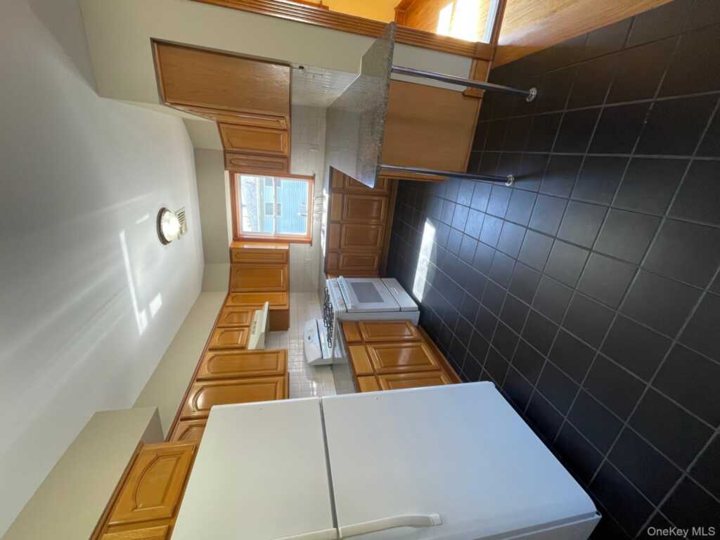 57 Ashland Street, Unit #2, New Rochelle, NY 10801 - Photo 4 of 19