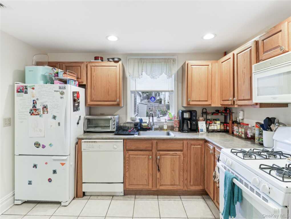 36 Prospect Street, Nyack, NY 10960 - Photo 19 of 37
