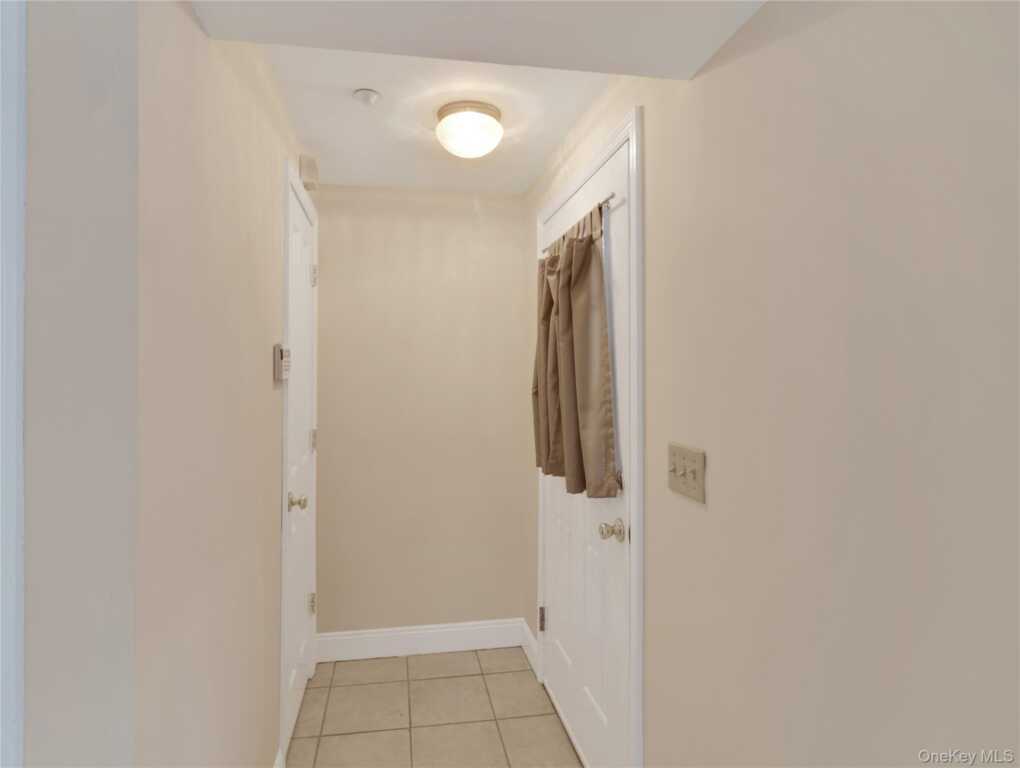 36 Prospect Street, Nyack, NY 10960 - Photo 7 of 37