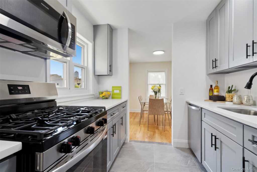 95-97 Winthrop Avenue, New Rochelle, NY 10801 - Photo 7 of 26