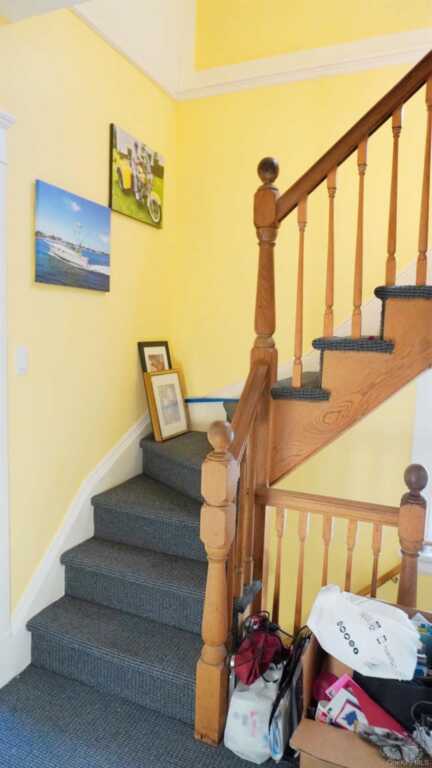 20 Pelhamside Drive, New Rochelle, NY 10801 - Photo 20 of 28