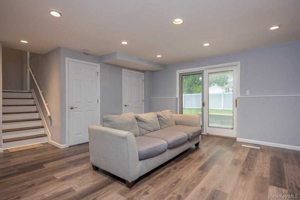 31 Verdin Drive, New City, NY 10956 - Photo 34 of 47