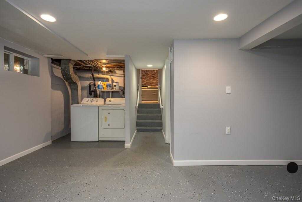 31 Verdin Drive, New City, NY 10956 - Photo 36 of 47