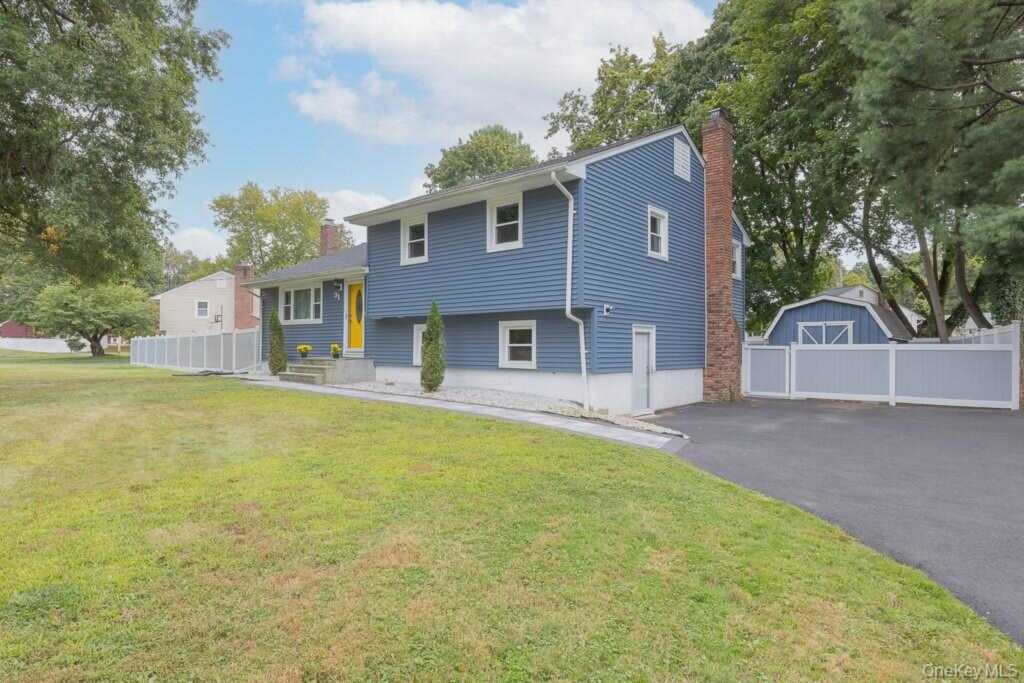 31 Verdin Drive, New City, NY 10956 - Photo 4 of 47