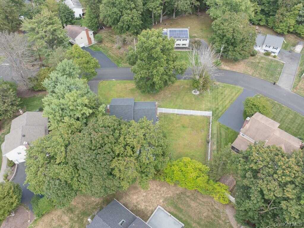 31 Verdin Drive, New City, NY 10956 - Photo 44 of 47