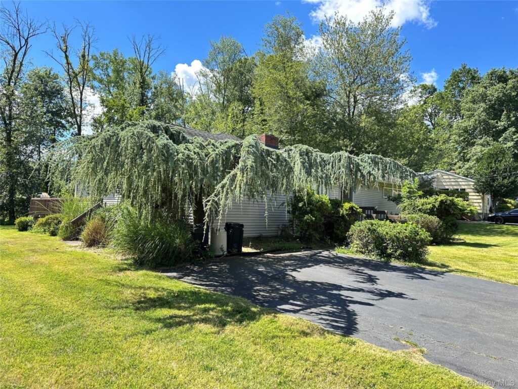 101 New Valley Road, New City, NY 10956 - Photo 18 of 21