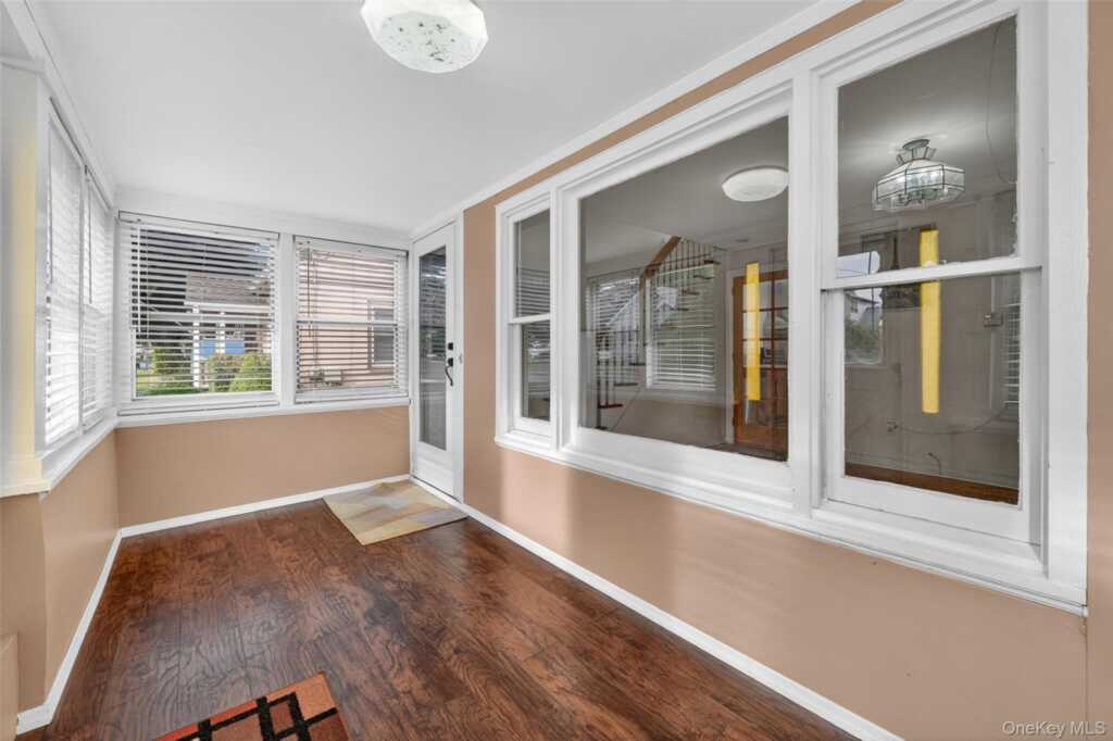 24 Rockland Terrace, Suffern, NY 10901 - Photo 10 of 46