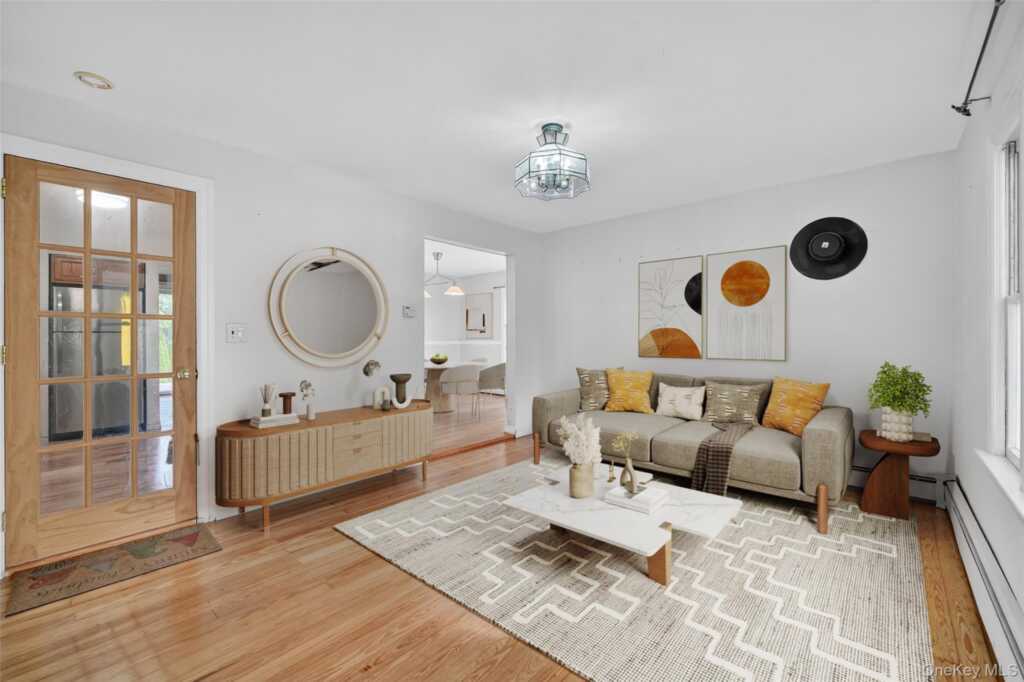 24 Rockland Terrace, Suffern, NY 10901 - Photo 12 of 46