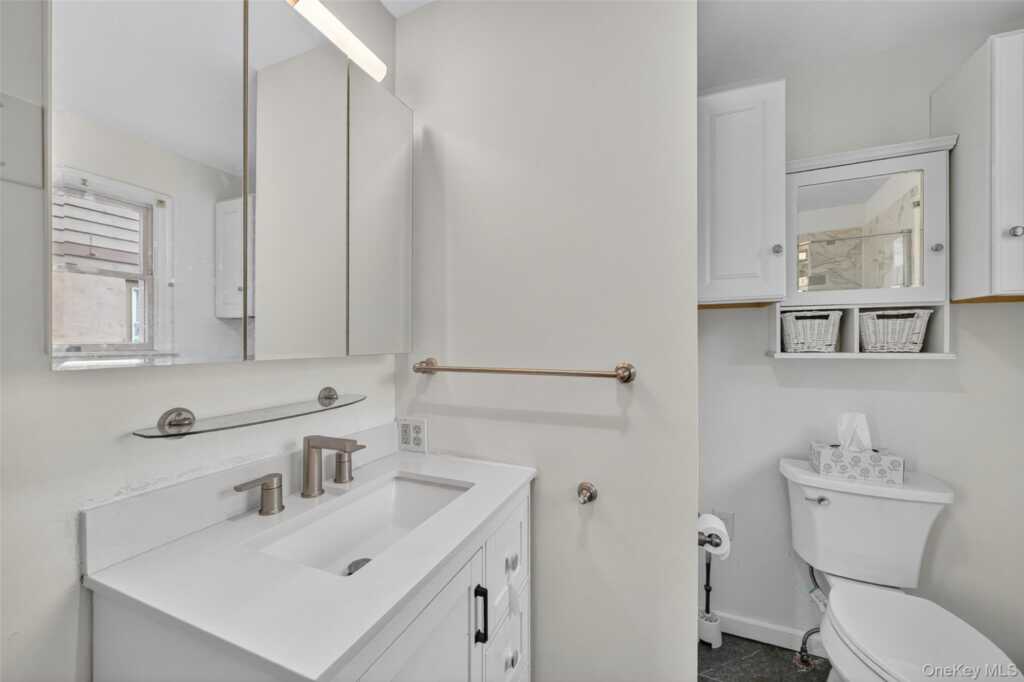 24 Rockland Terrace, Suffern, NY 10901 - Photo 30 of 46