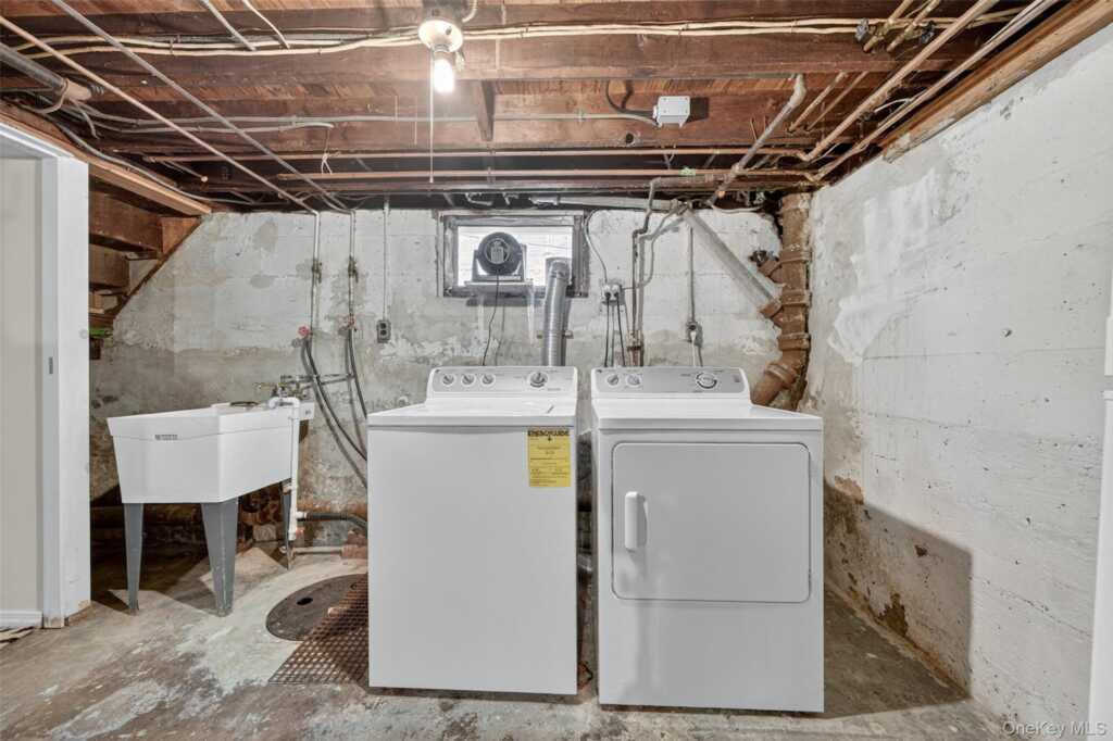 24 Rockland Terrace, Suffern, NY 10901 - Photo 41 of 46