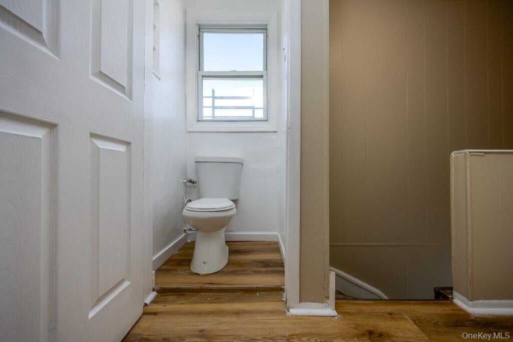 299 Sickles Avenue, New Rochelle, NY 10801 - Photo 28 of 32