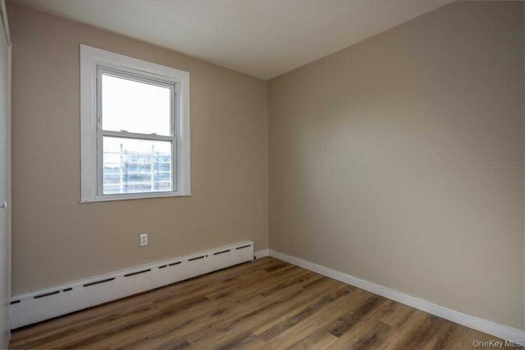 299 Sickles Avenue, New Rochelle, NY 10801 - Photo 31 of 32