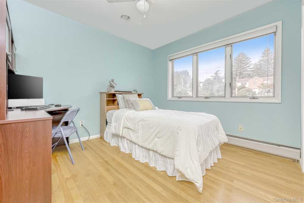 6 Debra Court, New City, NY 10956 - Photo 19 of 27