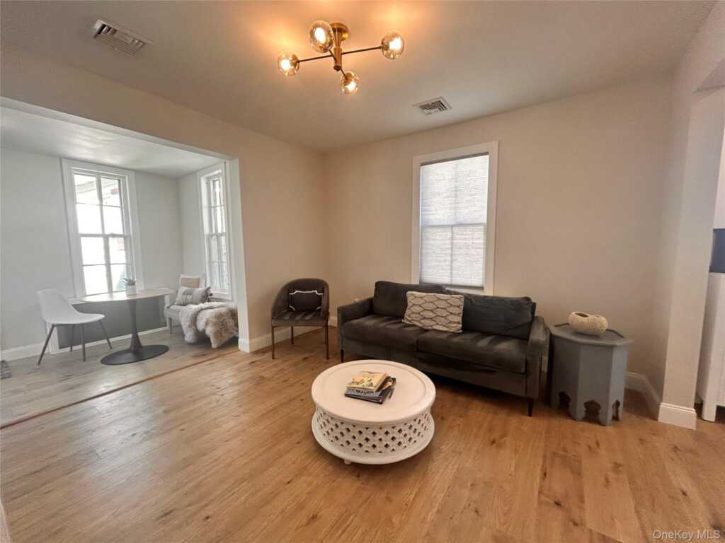 549 Piermont Avenue, Piermont, NY 10968 - Photo 4 of 33