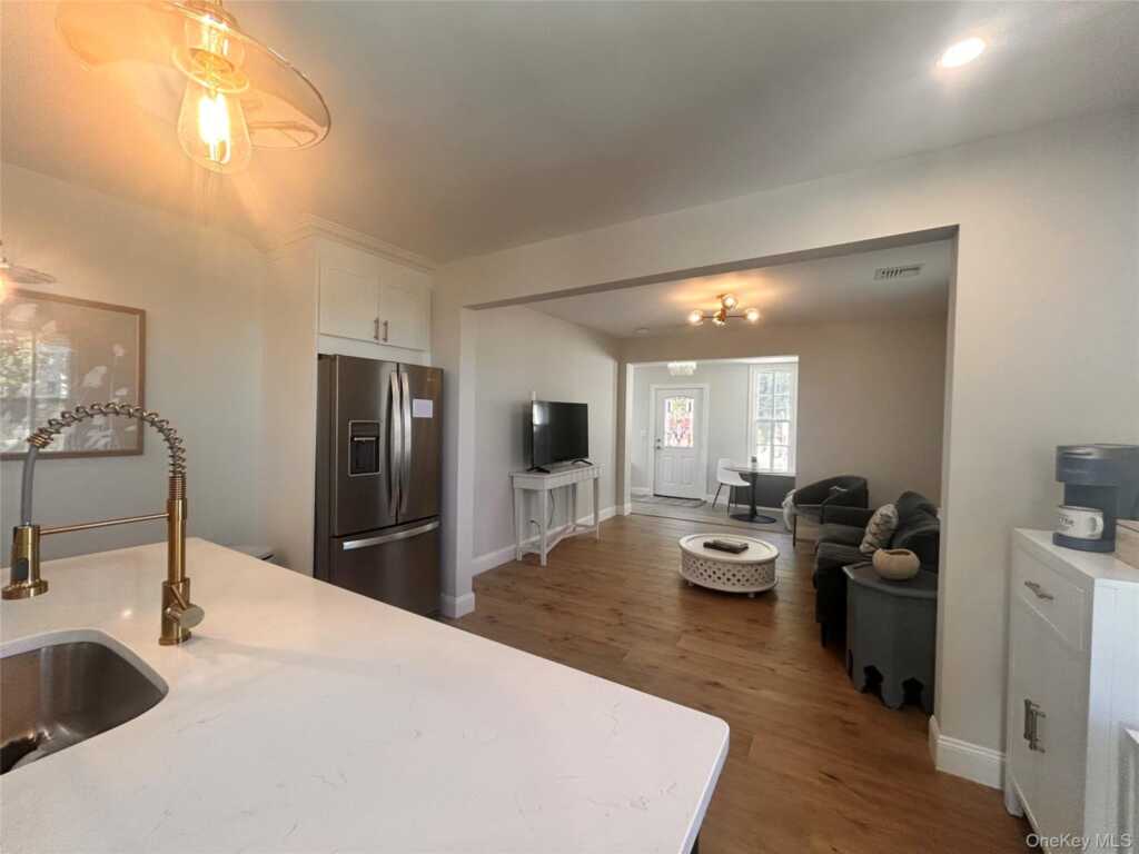 549 Piermont Avenue, Piermont, NY 10968 - Photo 9 of 33