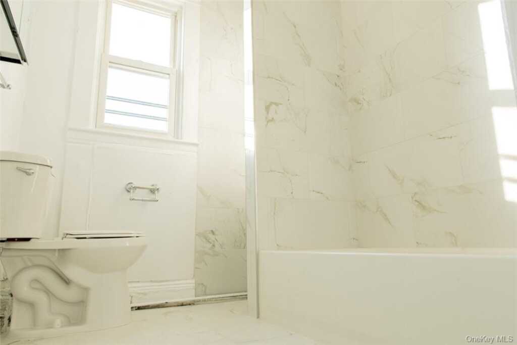 14 Horton Avenue, Unit #3rd Fl, New Rochelle, NY 10801 - Photo 6 of 9