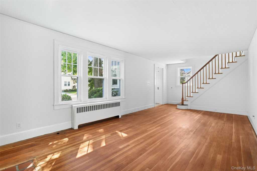 82 Shelley Avenue, Rye, NY 10573 - Photo 4 of 23