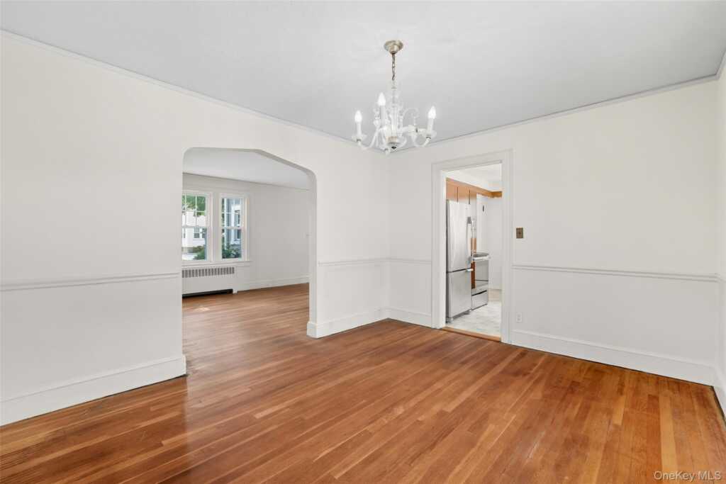 82 Shelley Avenue, Rye, NY 10573 - Photo 5 of 23