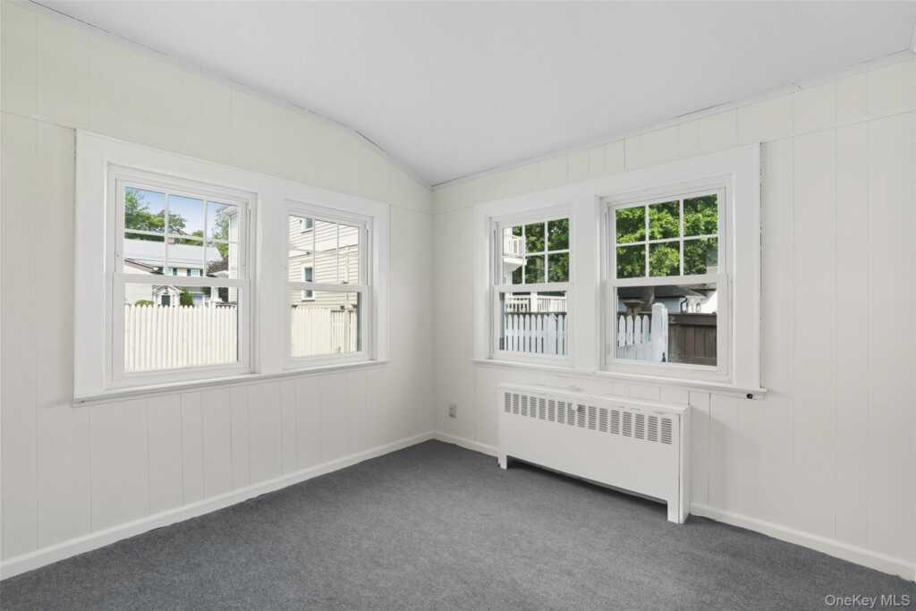 82 Shelley Avenue, Rye, NY 10573 - Photo 7 of 23