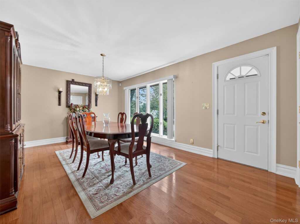 38 Van Buren Street, Pearl River, NY 10965 - Photo 15 of 48