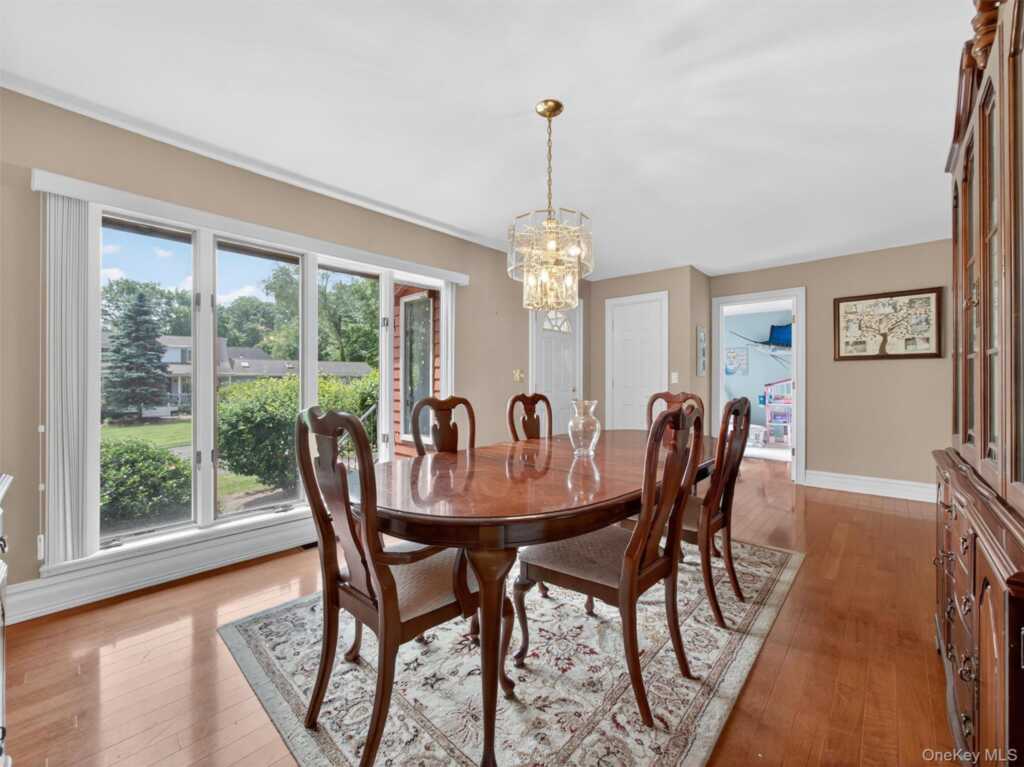 38 Van Buren Street, Pearl River, NY 10965 - Photo 16 of 48