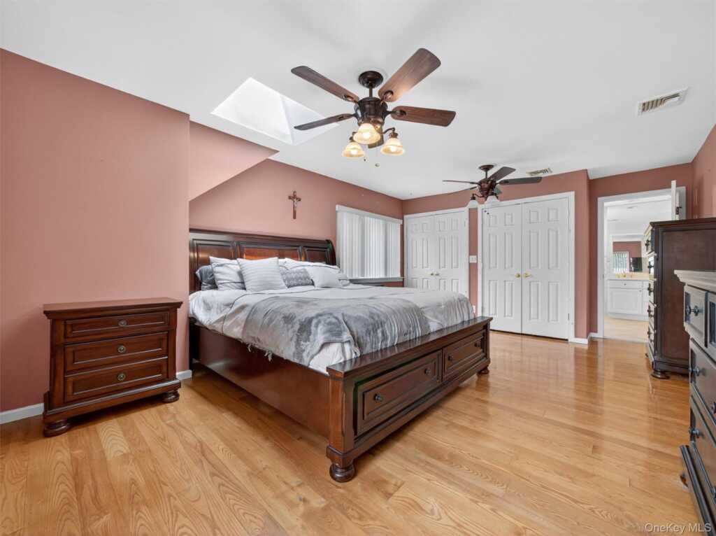 38 Van Buren Street, Pearl River, NY 10965 - Photo 23 of 48