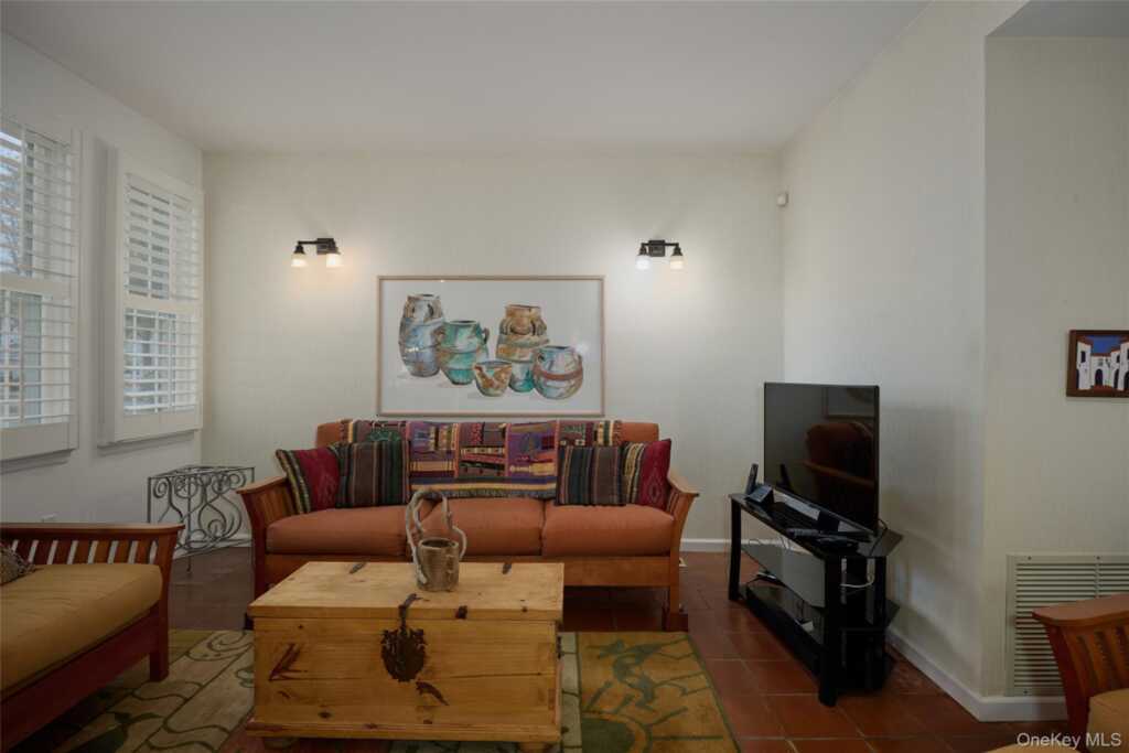 17 Woodlands Drive, Tuxedo Park, NY 10987 - Photo 21 of 36