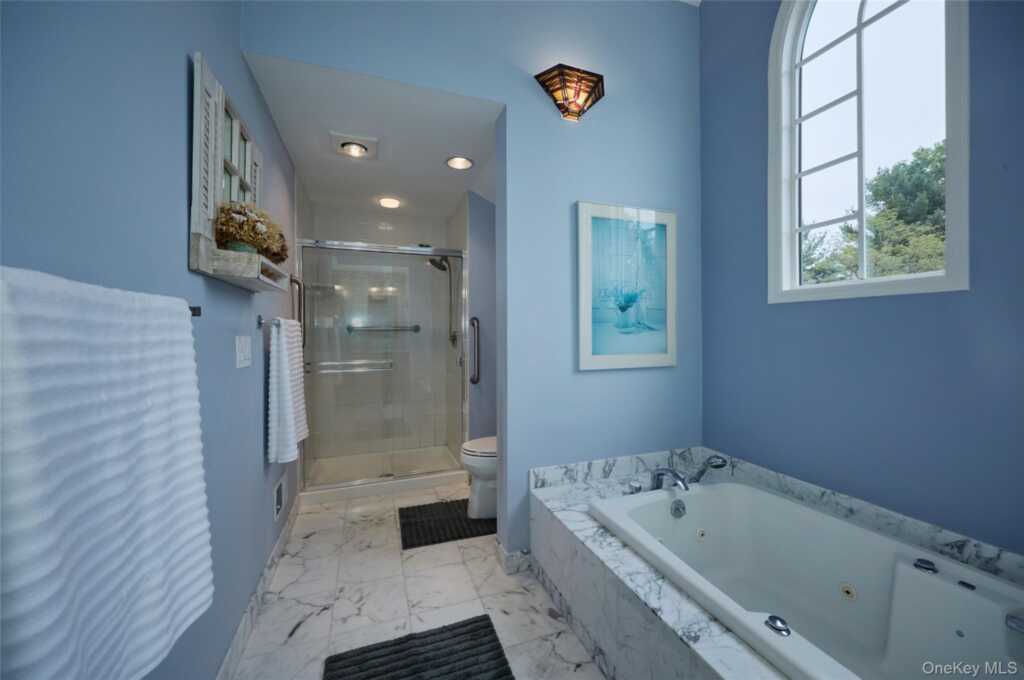 17 Woodlands Drive, Tuxedo Park, NY 10987 - Photo 31 of 36