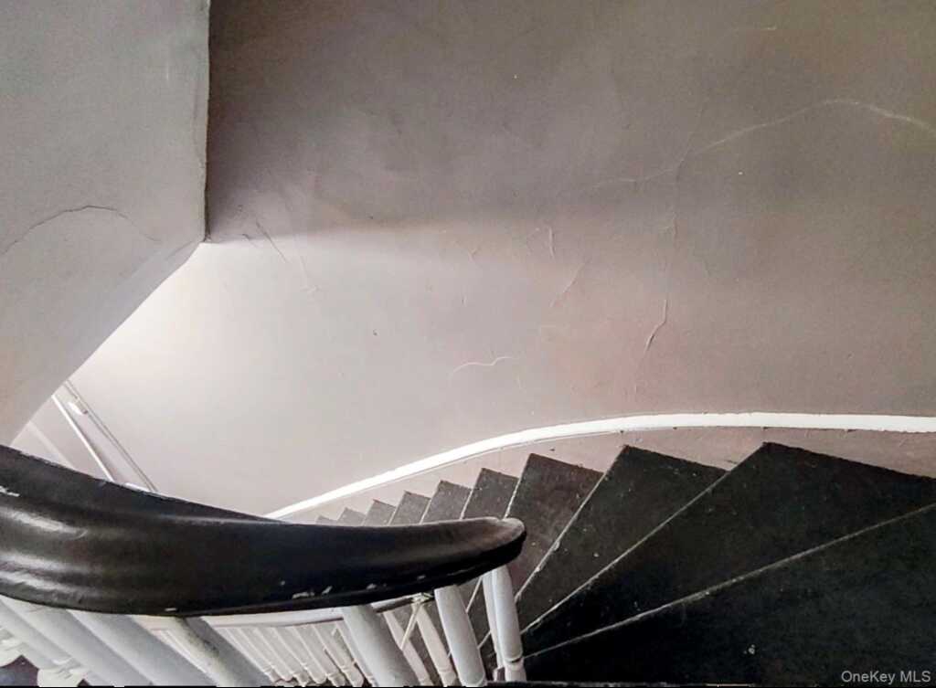 64 Brookside Avenue, Nyack, NY 10960 - Photo 13 of 17