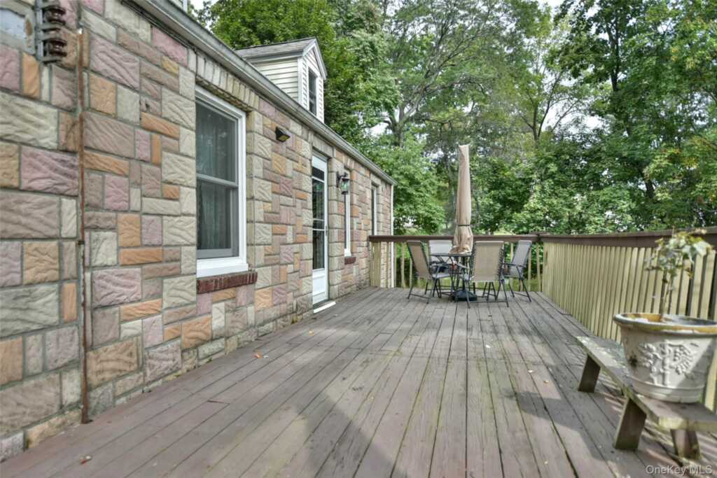 81A Jay Street, Stony Point, NY 10980 - Photo 2 of 26