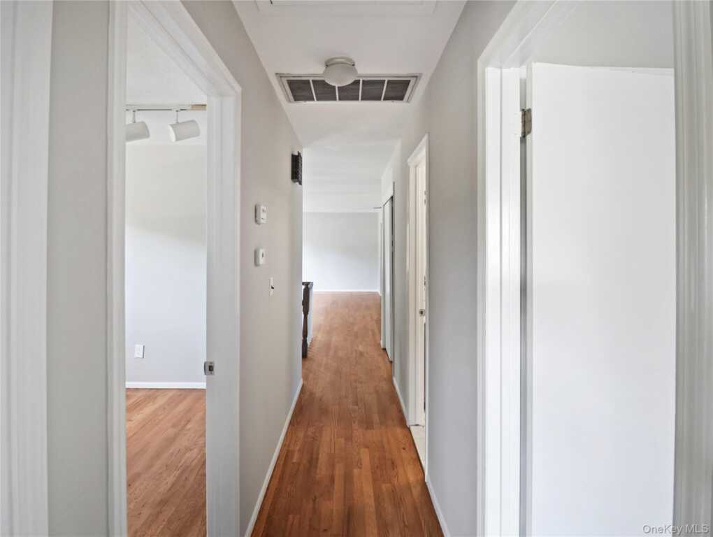 11 Mein Drive, New City, NY 10956 - Photo 25 of 43