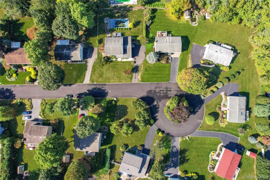 11 Mein Drive, New City, NY 10956 - Photo 3 of 43