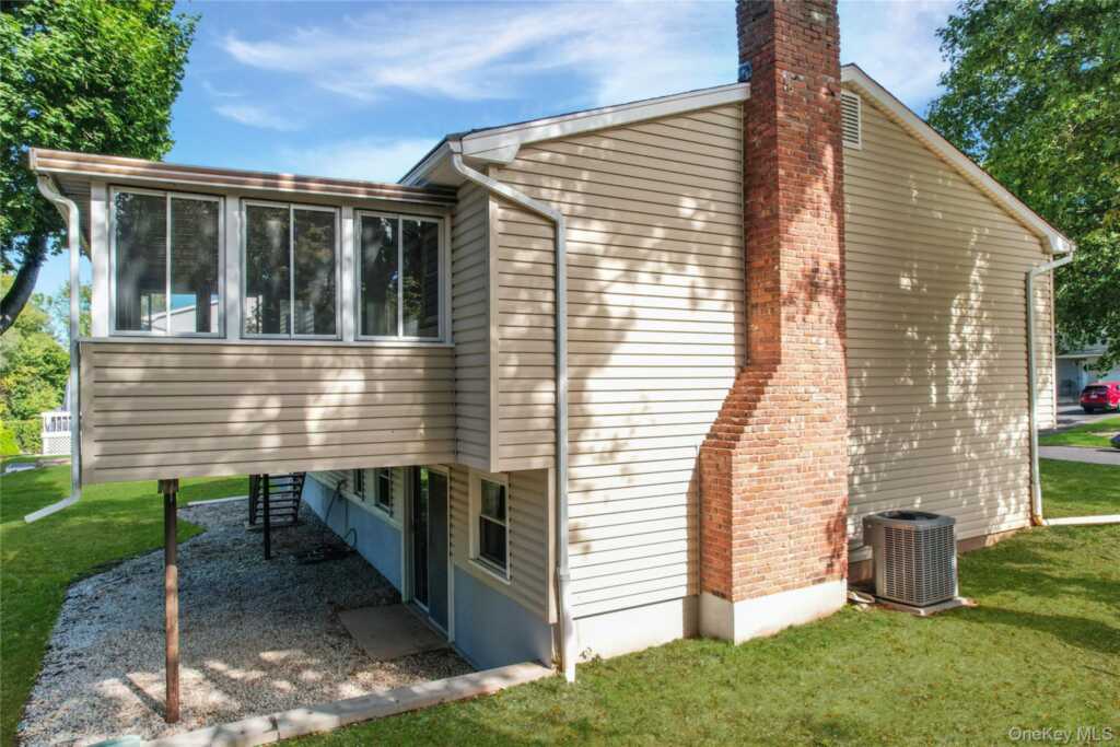 11 Mein Drive, New City, NY 10956 - Photo 42 of 43