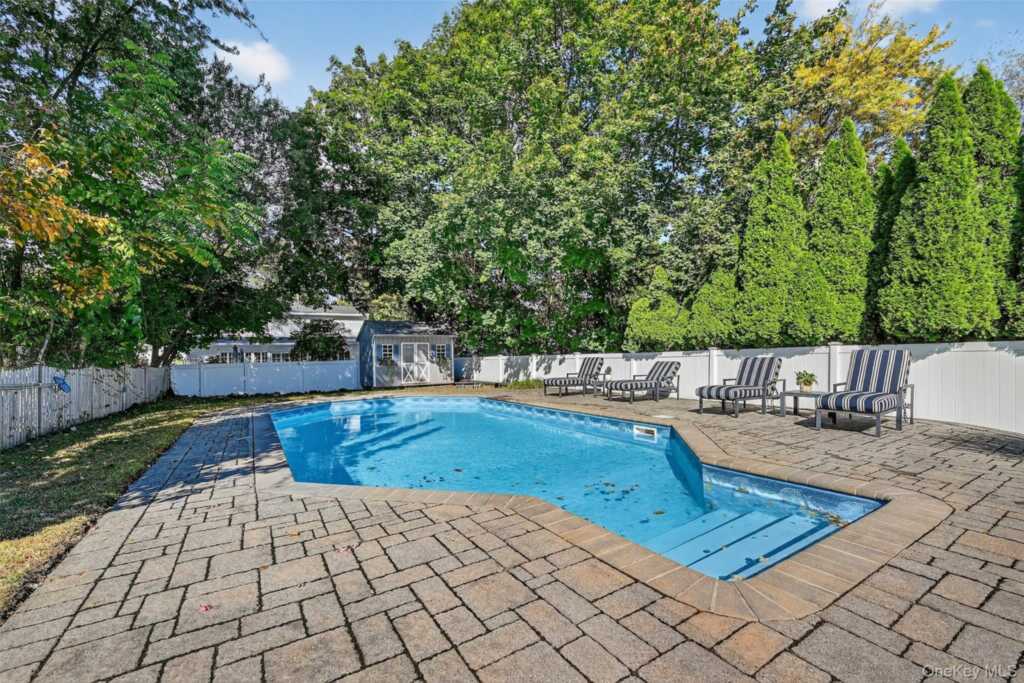 60 Nauraushaun Road, Pearl River, NY 10965 - Photo 35 of 44