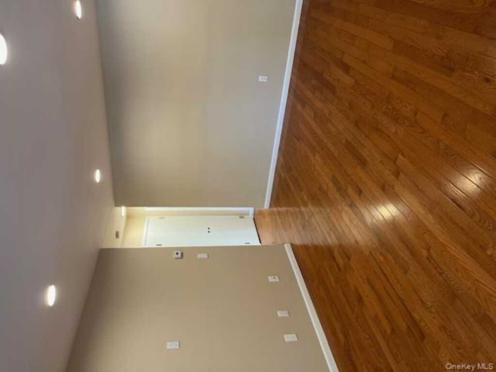 10 Sierra Vista Lane, Unit #10, Valley Cottage, NY 10989 - Photo 8 of 16