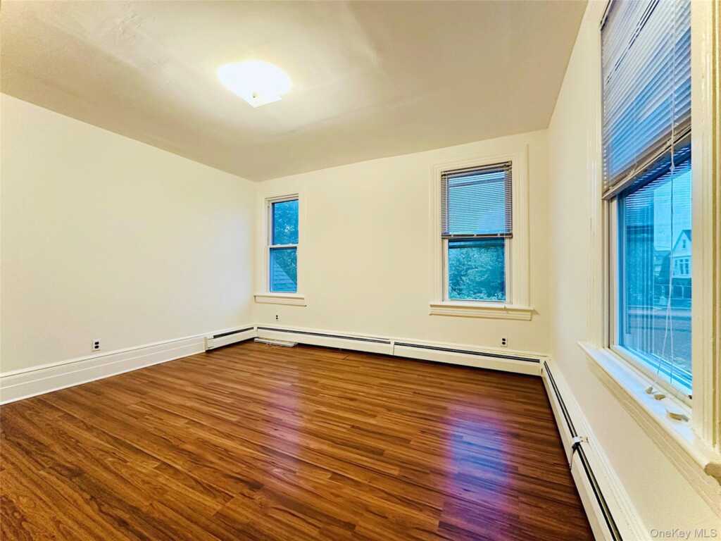 4 Bancker Place, Unit #2, New Rochelle, NY 10805 - Photo 10 of 17
