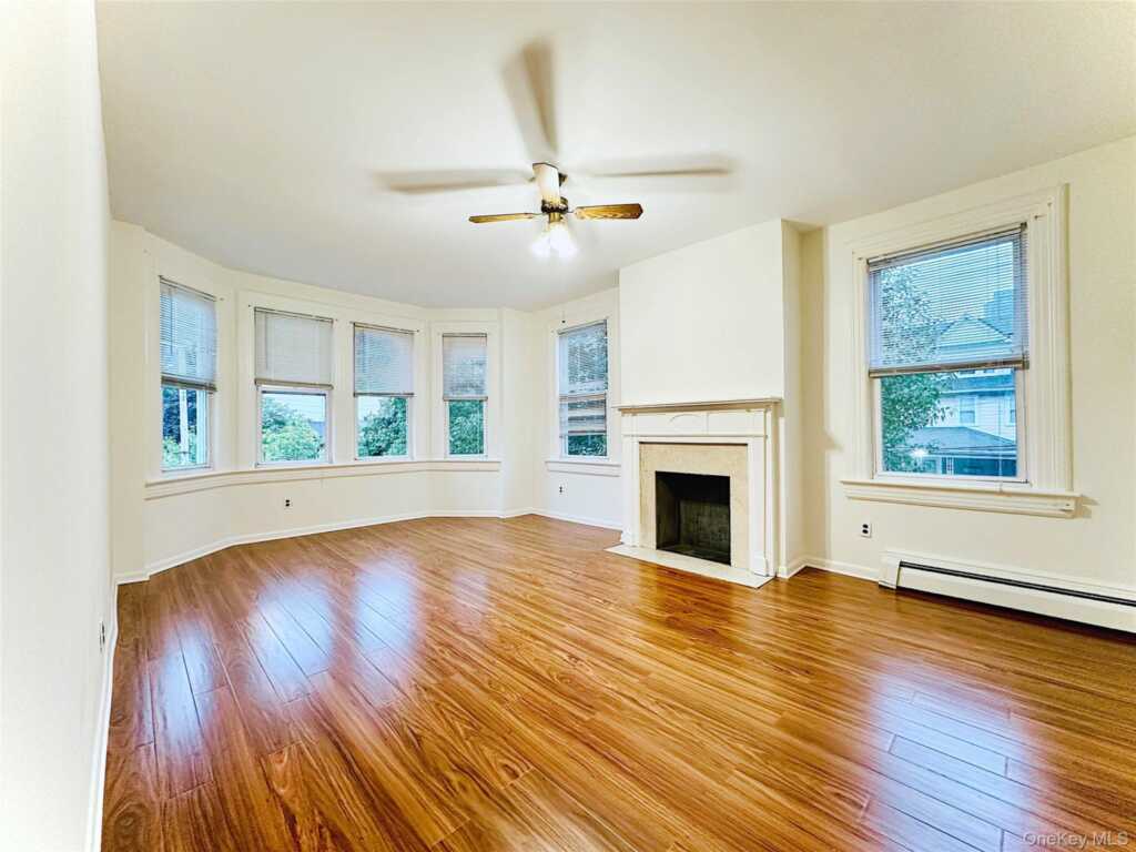 4 Bancker Place, Unit #2, New Rochelle, NY 10805 - Photo 3 of 17
