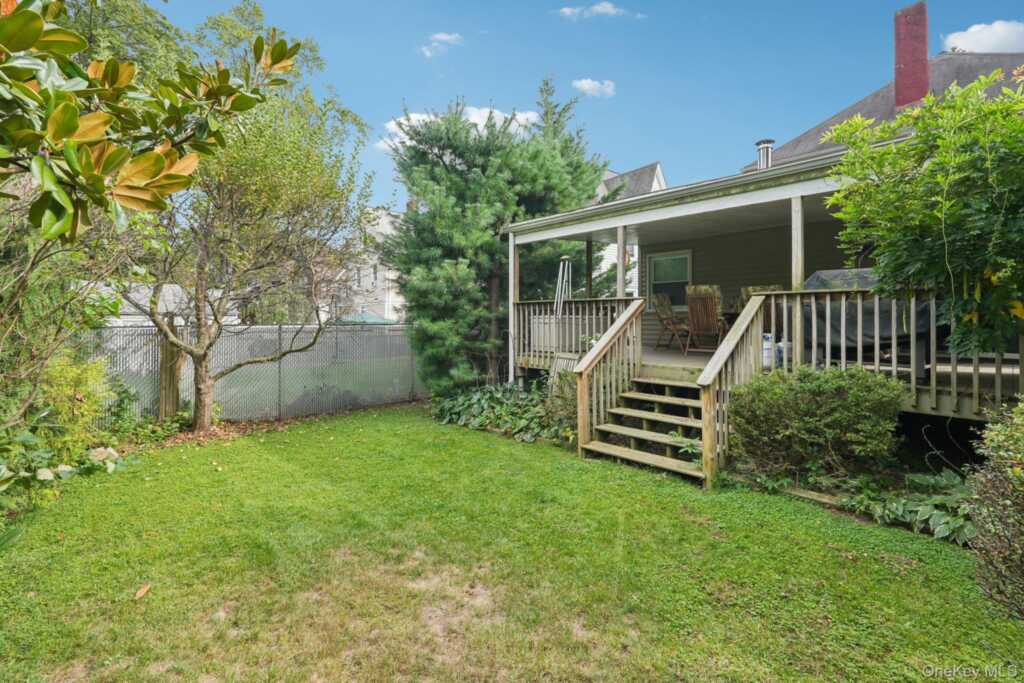 74 Maple Avenue, Suffern, NY 10901 - Photo 44 of 50