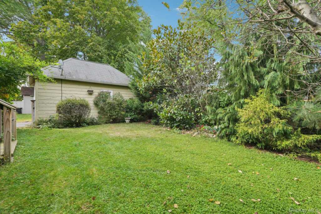 74 Maple Avenue, Suffern, NY 10901 - Photo 46 of 50