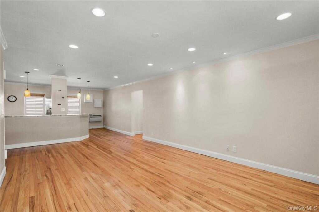79 Wiltshire Road, Unit #A6, New Rochelle, NY 10583 - Photo 5 of 15