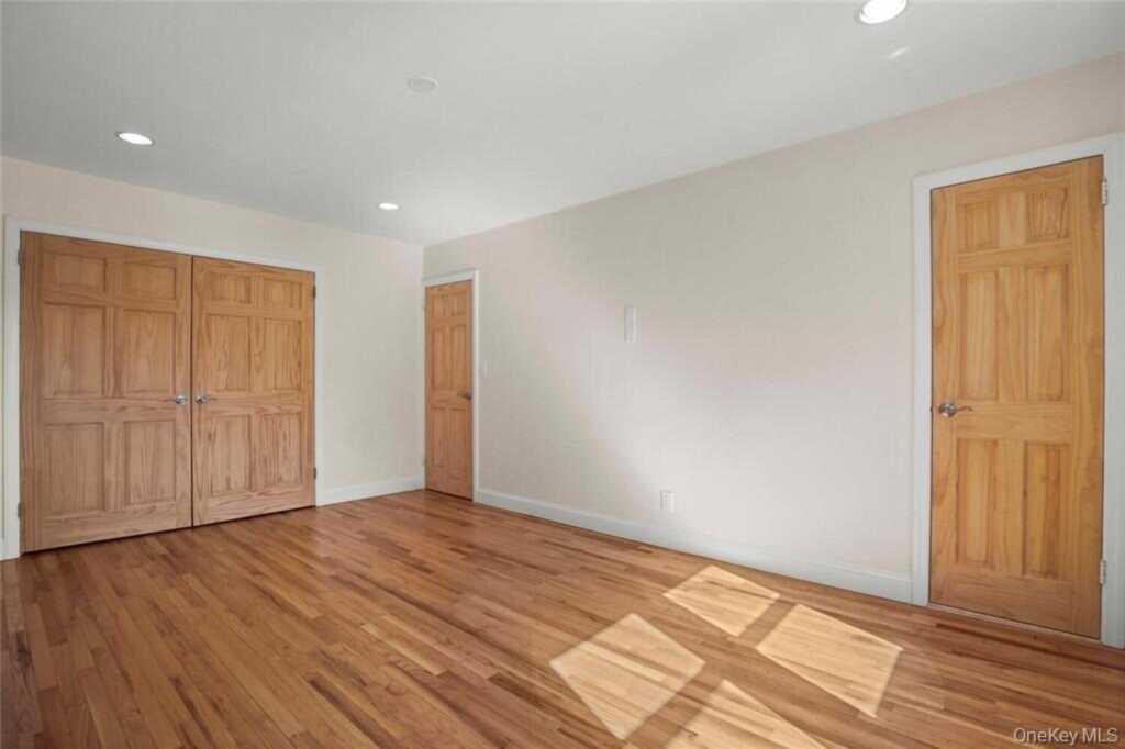 79 Wiltshire Road, Unit #A6, New Rochelle, NY 10583 - Photo 8 of 15