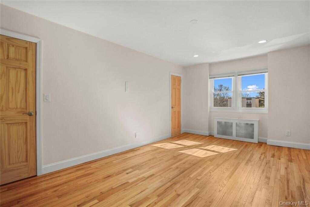 79 Wiltshire Road, Unit #A6, New Rochelle, NY 10583 - Photo 9 of 15