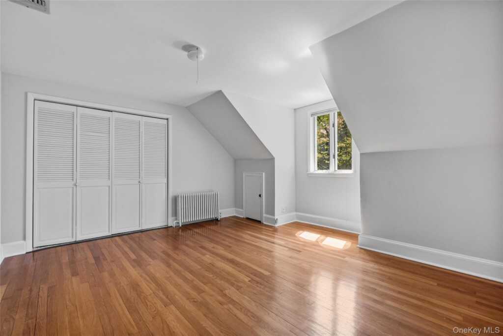 515 Mountainview Avenue, Valley Cottage, NY 10989 - Photo 30 of 48