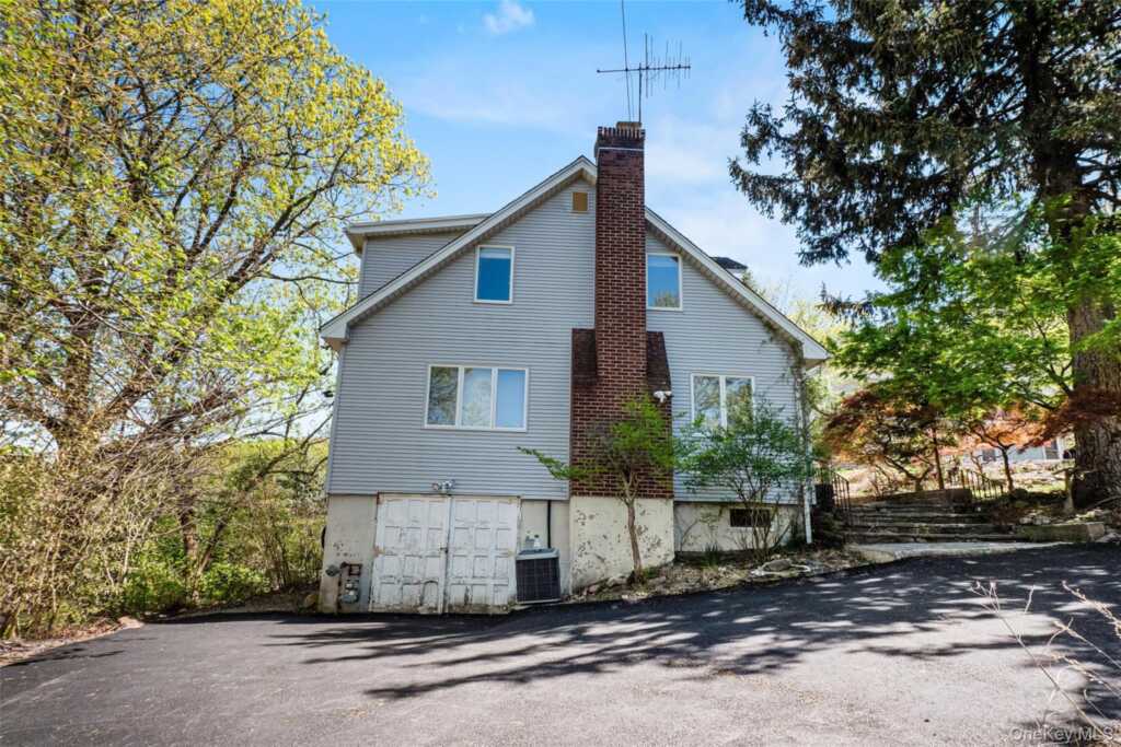 515 Mountainview Avenue, Valley Cottage, NY 10989 - Photo 42 of 48