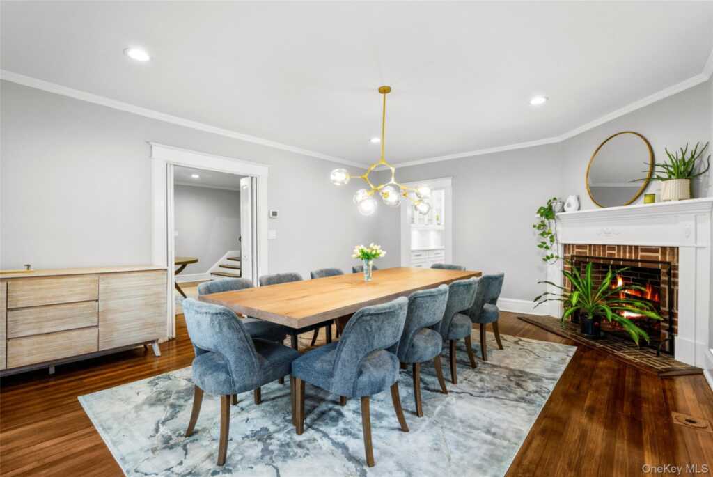 20 Elk Avenue, New Rochelle, NY 10804 - Photo 19 of 47