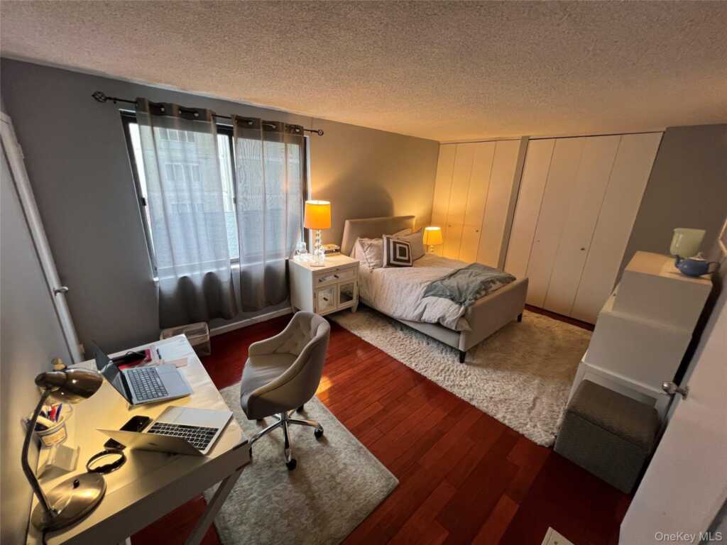 10 Cottage Place, Unit #4F, White Plains, NY 10601 - Photo 12 of 22