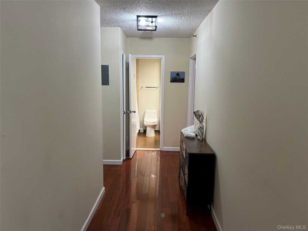 10 Cottage Place, Unit #4F, White Plains, NY 10601 - Photo 17 of 22