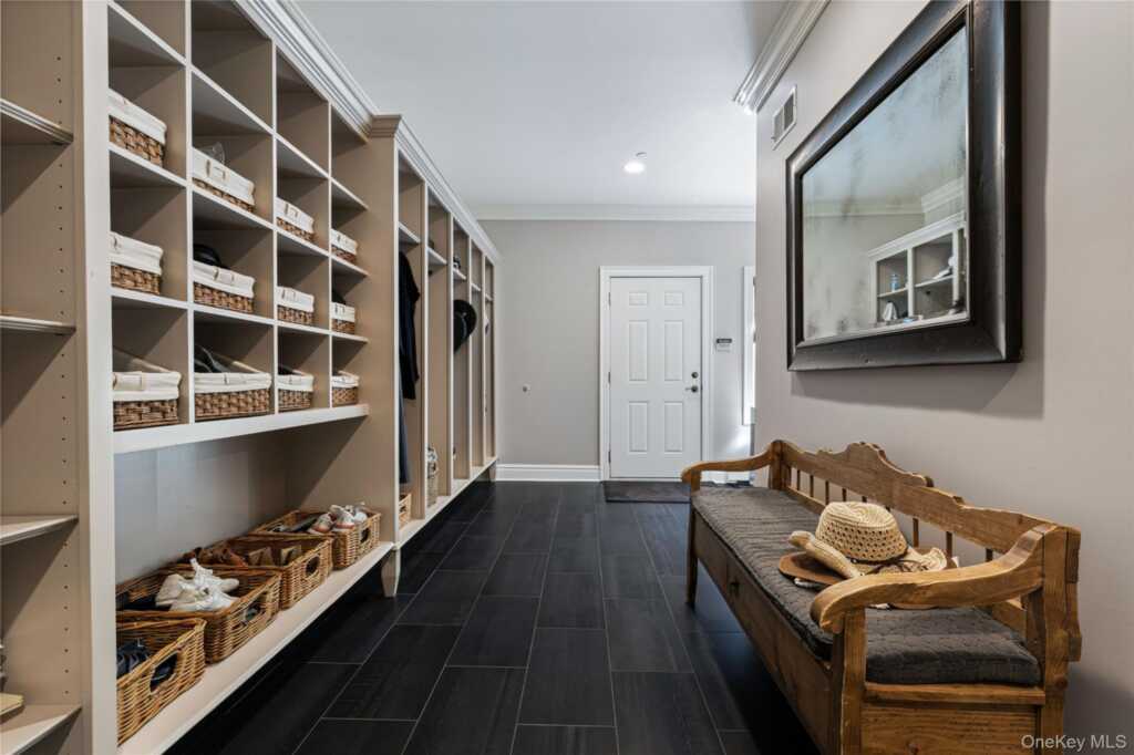 20 Woodland Drive, Rye, NY 10573 - Photo 18 of 33